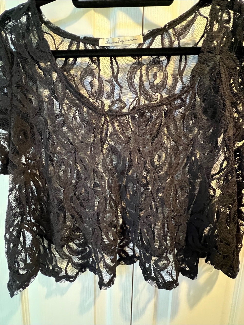 American Rag Cie Women’s S Black Floral Lace Scoop Neck Sheer Crop Top